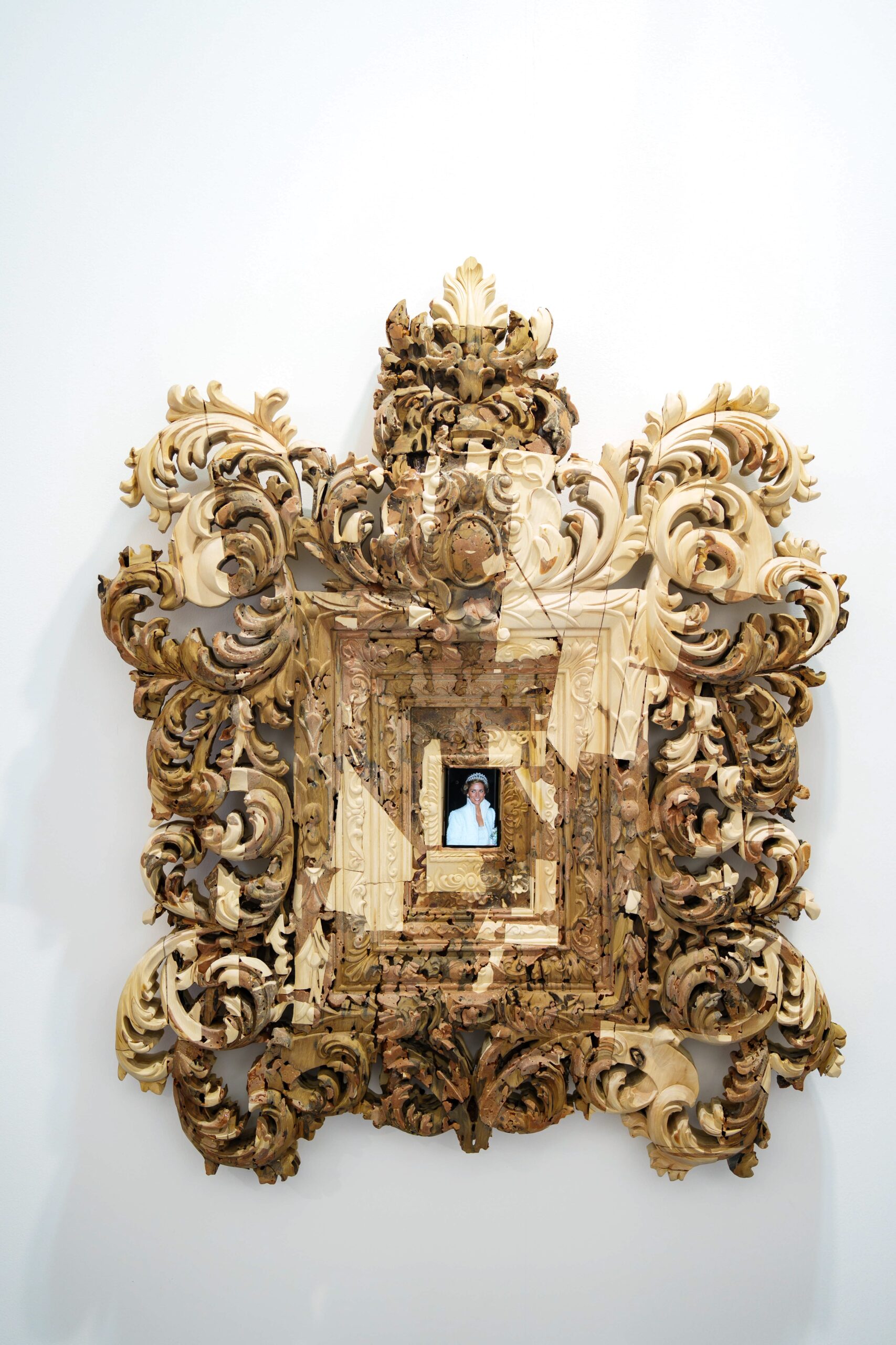 台南火车站前的「郑成功铜像」 ～2024.7.17 陈宗嶽写于台北台南火车站前的「郑成功铜像」，对我而言，就好像一位「老朋友」，因为我家... |  TikTok, image size:1707x2560